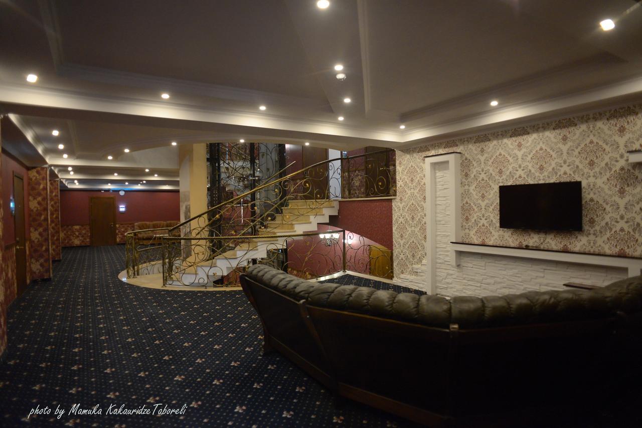 Apartment White Bridge Κουτάισι Εξωτερικό φωτογραφία