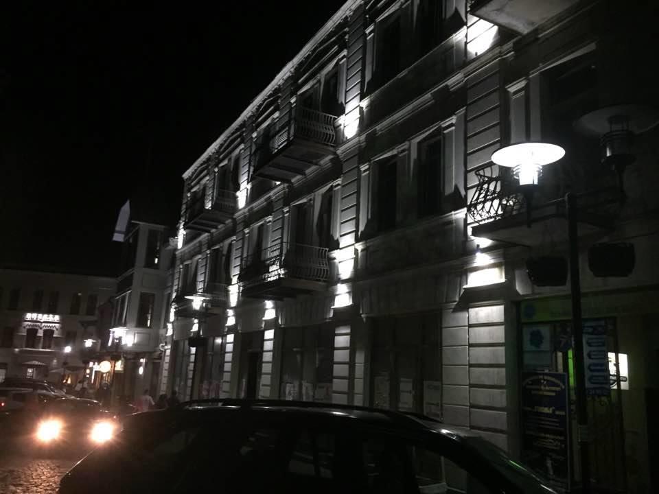 Apartment White Bridge Κουτάισι Εξωτερικό φωτογραφία